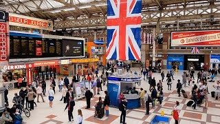 A Walk Through The London Victoria Station London England [upl. by Anjali]